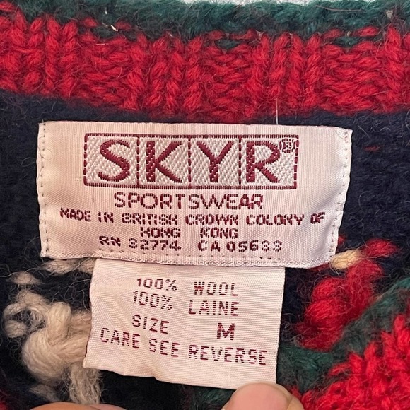 SKYR Vintage Holiday Cardigan Sweater Embroidered Red Women’s Size L - Picture 9 of 12